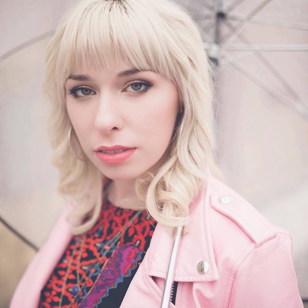 Meet your Posher, Ellie